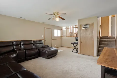 3136 Rosiclaire Court South Chicago Heights IL 60411