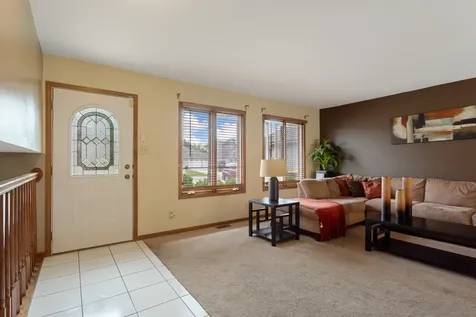 3136 Rosiclaire Court South Chicago Heights IL 60411