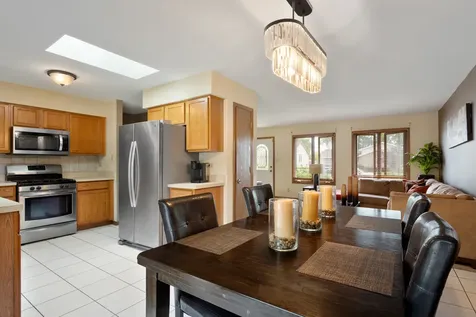 3136 Rosiclaire Court South Chicago Heights IL 60411