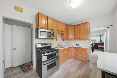 134 South 16th Avenue Maywood IL 60153