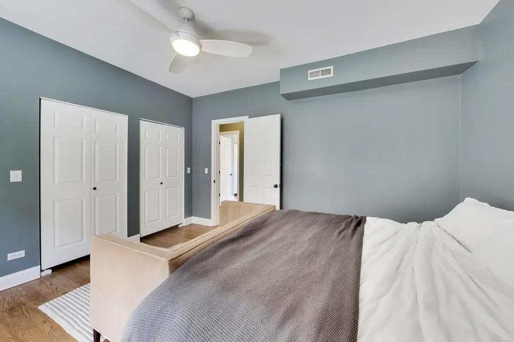 1442 West Jonquil Terrace Chicago IL 60626
