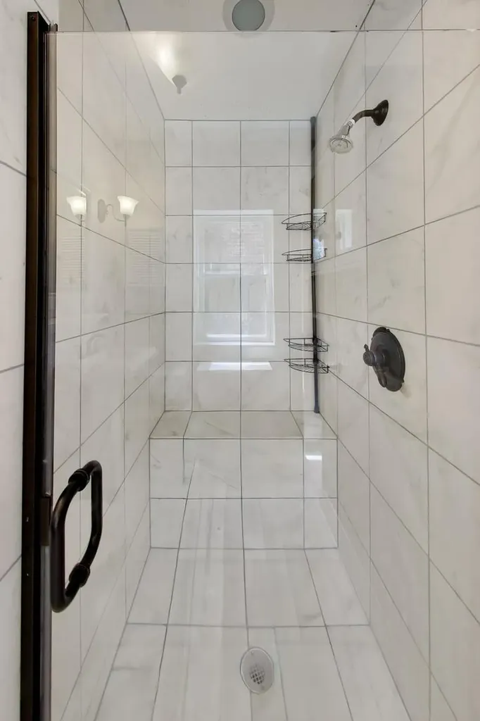 1442 West Jonquil Terrace Chicago IL 60626
