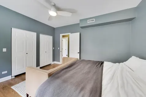 1442 West Jonquil Terrace Chicago IL 60626