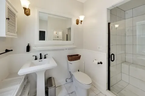 1442 West Jonquil Terrace Chicago IL 60626