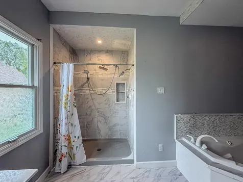 1511 River Bluff Court Mahomet IL 61853