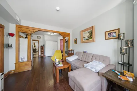 5117 North Western Avenue Chicago IL 60625