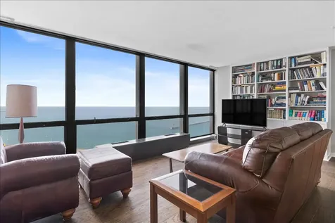 900 North Lake Shore Drive Chicago IL 60611