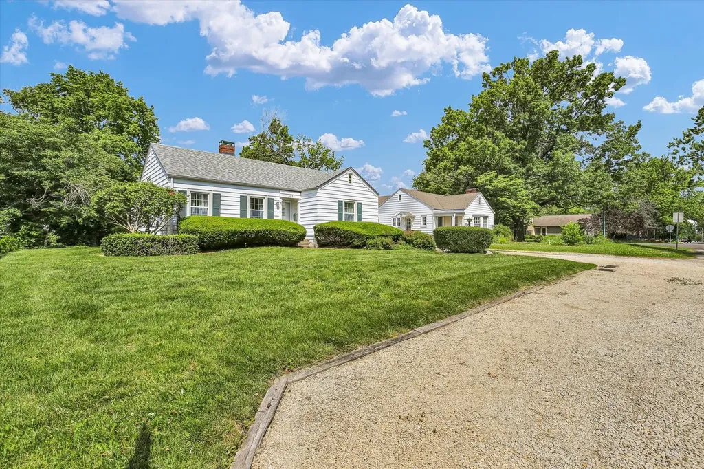 603 South Russell Street Champaign IL 61821