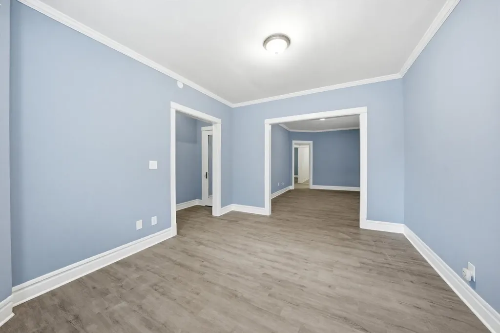 6923 South Sangamon Street Chicago IL 60621