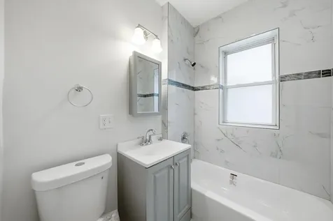 6923 South Sangamon Street Chicago IL 60621