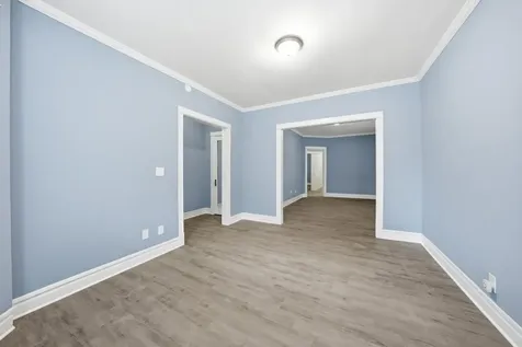 6923 South Sangamon Street Chicago IL 60621