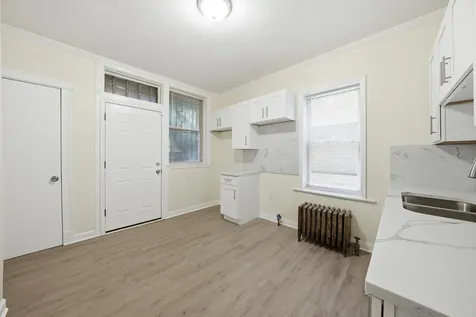 6923 South Sangamon Street Chicago IL 60621