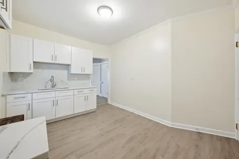 6923 South Sangamon Street Chicago IL 60621