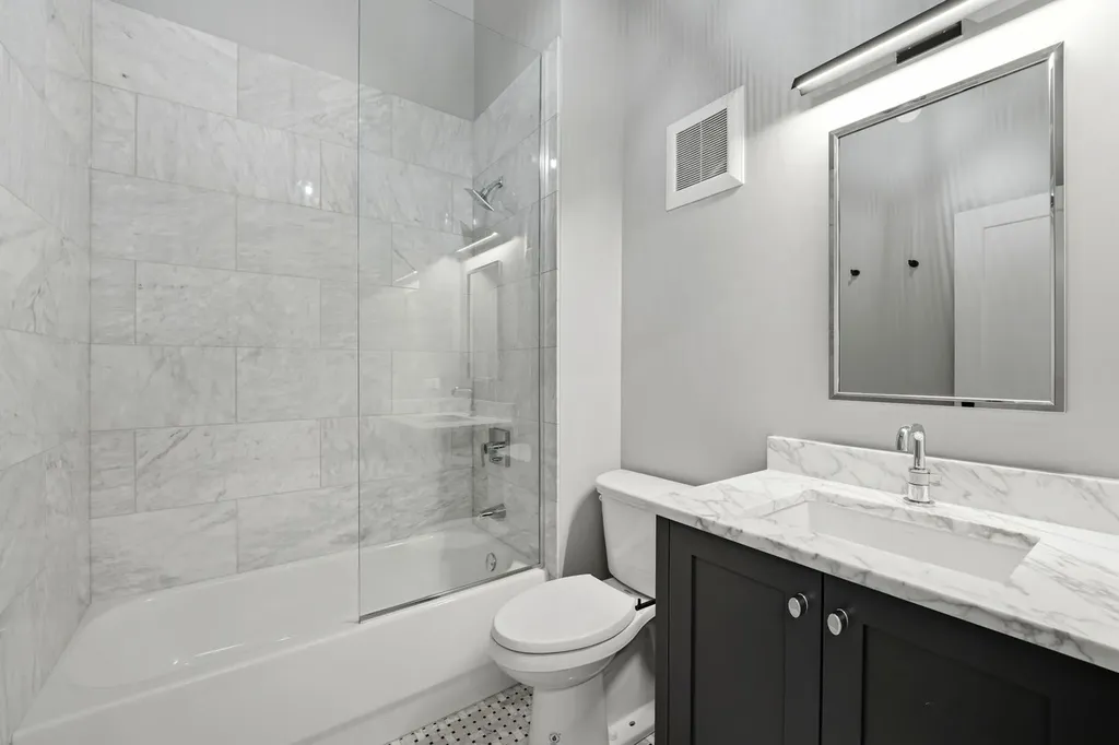 1000 West Washington Boulevard Chicago IL 60607