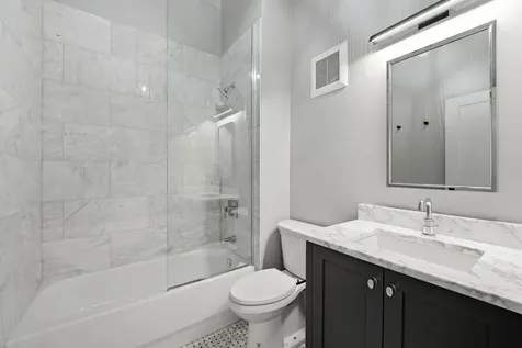 1000 West Washington Boulevard Chicago IL 60607