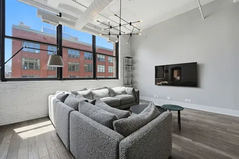 1000 West Washington Boulevard Chicago IL 60607