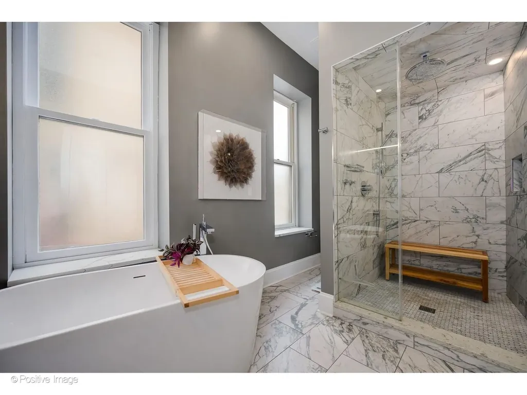613 West Belden Avenue Chicago IL 60614