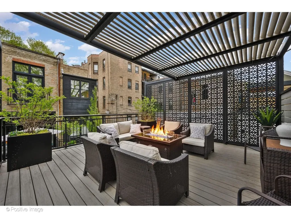 613 West Belden Avenue Chicago IL 60614