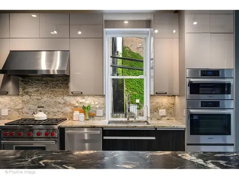 613 West Belden Avenue Chicago IL 60614