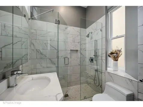 613 West Belden Avenue Chicago IL 60614