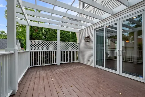 325 South Crescent Avenue Park Ridge IL 60068