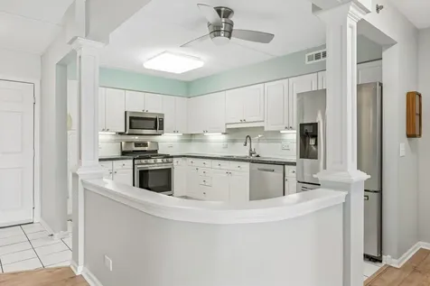5 South Pine Street Mount Prospect IL 60056