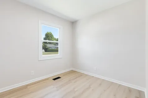 221 Gordon Avenue Romeoville IL 60446