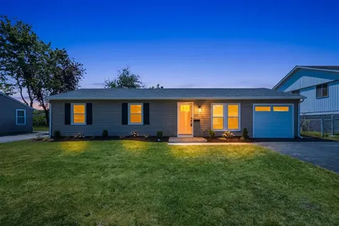 221 Gordon Avenue Romeoville IL 60446