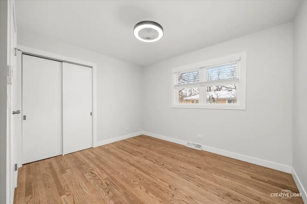 704 Plainfield Road Downers Grove IL 60516
