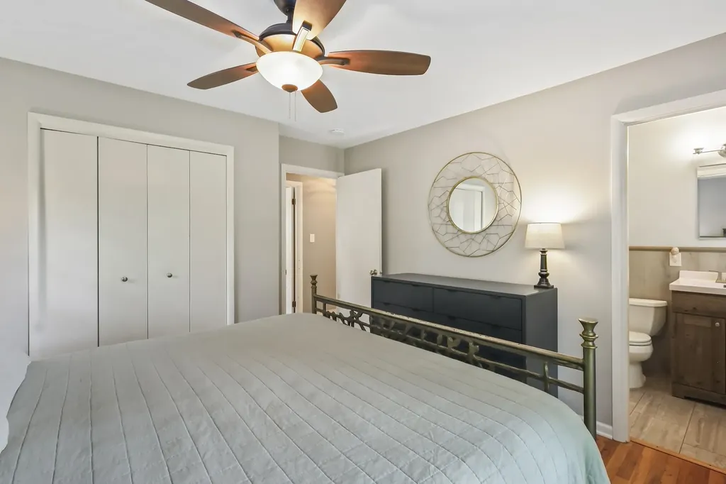 30W111 Bruce Lane Naperville IL 60563