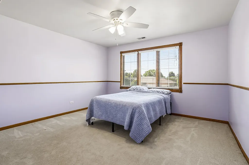 705 Ridgefield Road New Lenox IL 60451