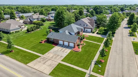 705 Ridgefield Road New Lenox IL 60451