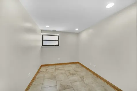 1005 North Campbell Avenue Chicago IL 60622