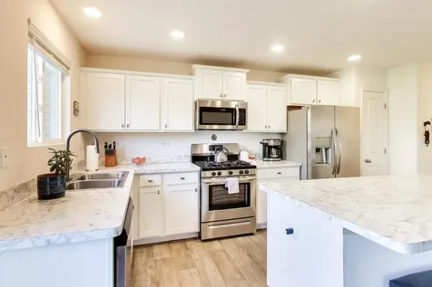 1205 Prairie View Parkway Cary IL 60013