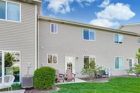 1205 Prairie View Parkway Cary IL 60013