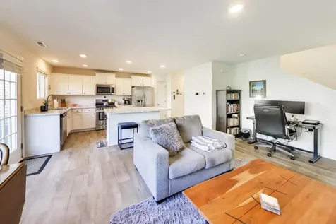 1205 Prairie View Parkway Cary IL 60013