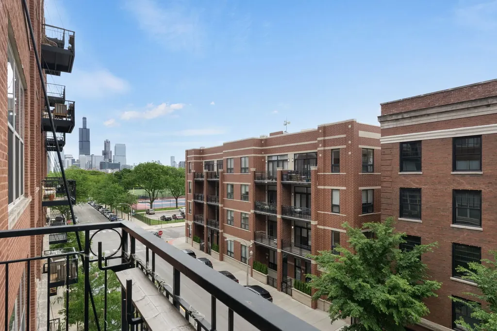 1500 West Monroe Street Chicago IL 60607