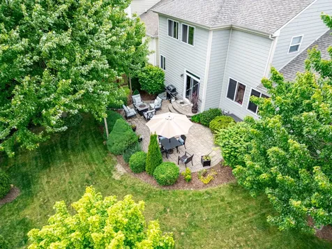 247 Pawtucket Avenue Elgin IL 60124