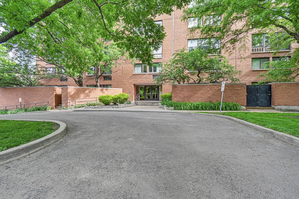 1169 South Plymouth Court Chicago IL 60605