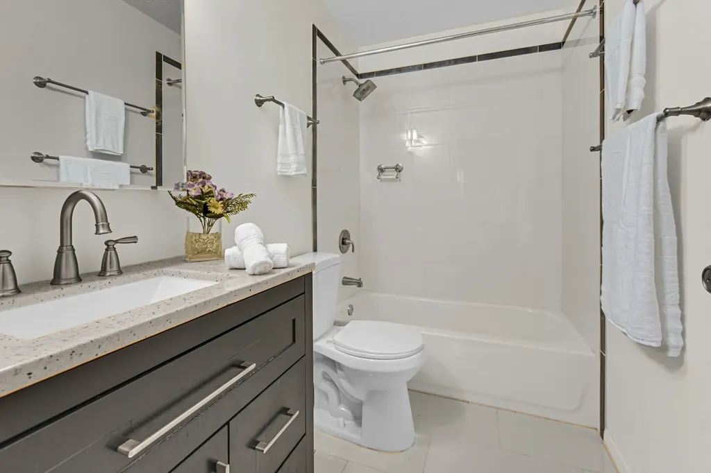 1169 South Plymouth Court Chicago IL 60605