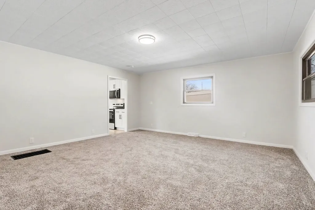 629 Thornton Street Lockport IL 60441