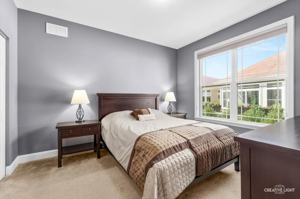 2832 Chevy Chase Lane Naperville IL 60564