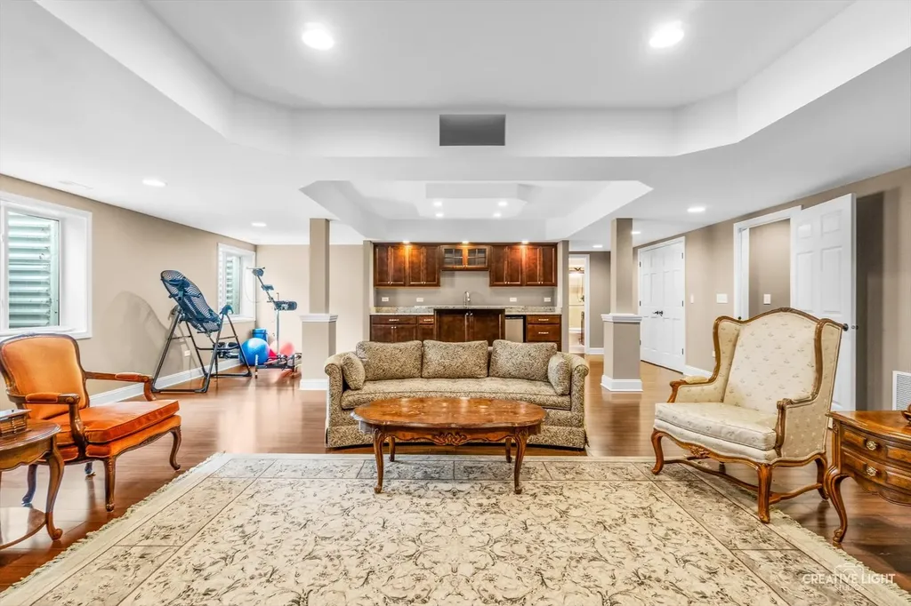 2832 Chevy Chase Lane Naperville IL 60564