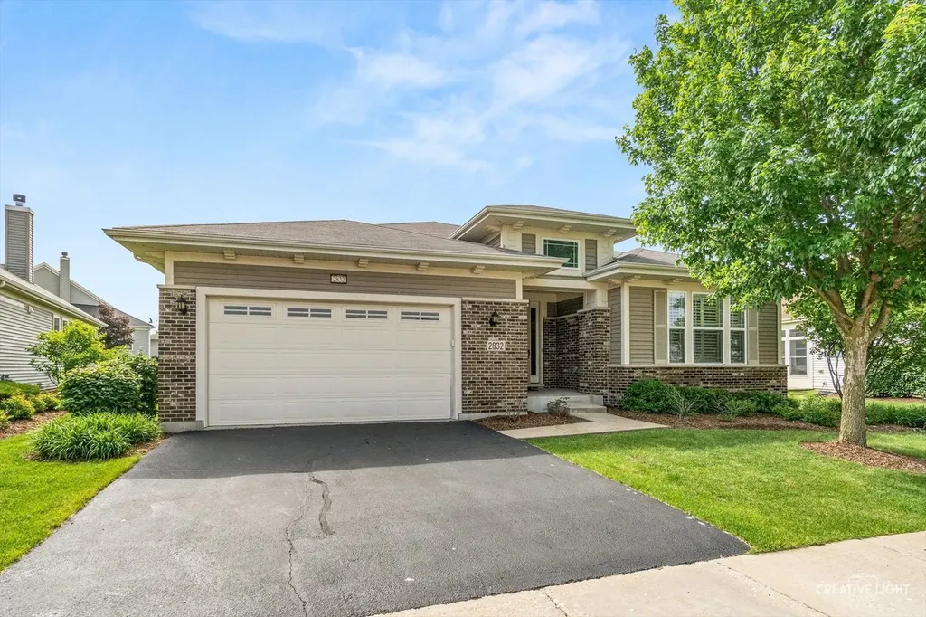 2832 Chevy Chase Lane Naperville IL 60564