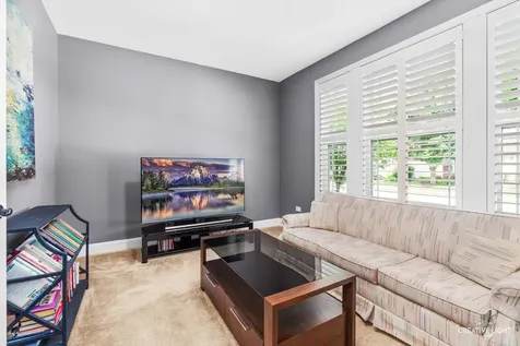 2832 Chevy Chase Lane Naperville IL 60564