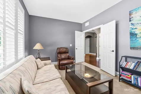 2832 Chevy Chase Lane Naperville IL 60564