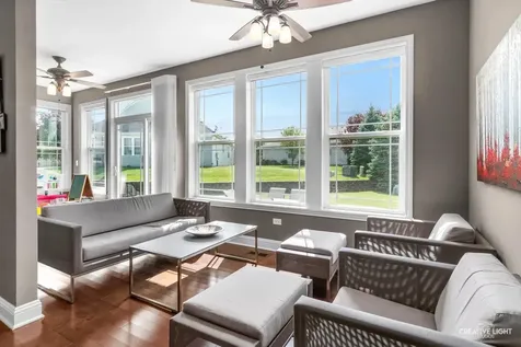 2832 Chevy Chase Lane Naperville IL 60564