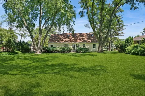 1330 South Wayside Drive Villa Park IL 60181