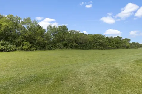10050 Skipperling Road Roscoe IL 61073