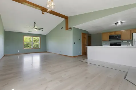 10050 Skipperling Road Roscoe IL 61073
